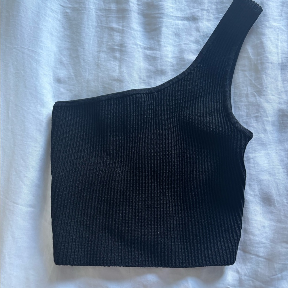 Aritzia Black Ribbed One-Shoulder Crop Top